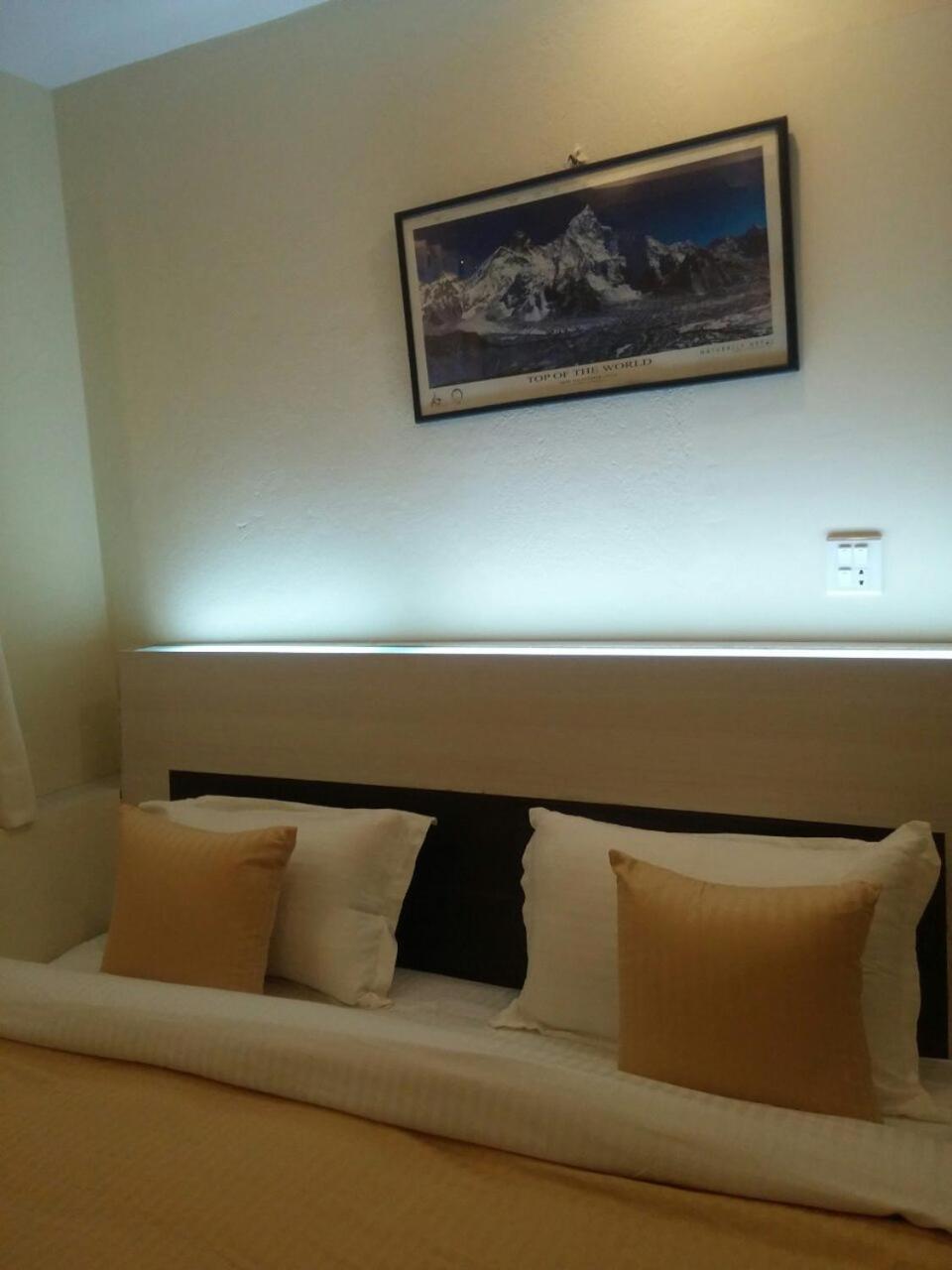 Bed And Breakfast Thamel Kathmandu Room photo